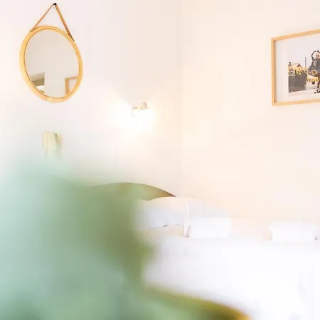 Bistrot Fine 2* أنغليه